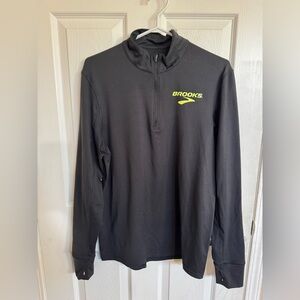 Brooks Men's Dash 1/2 zip nightlife/black size M